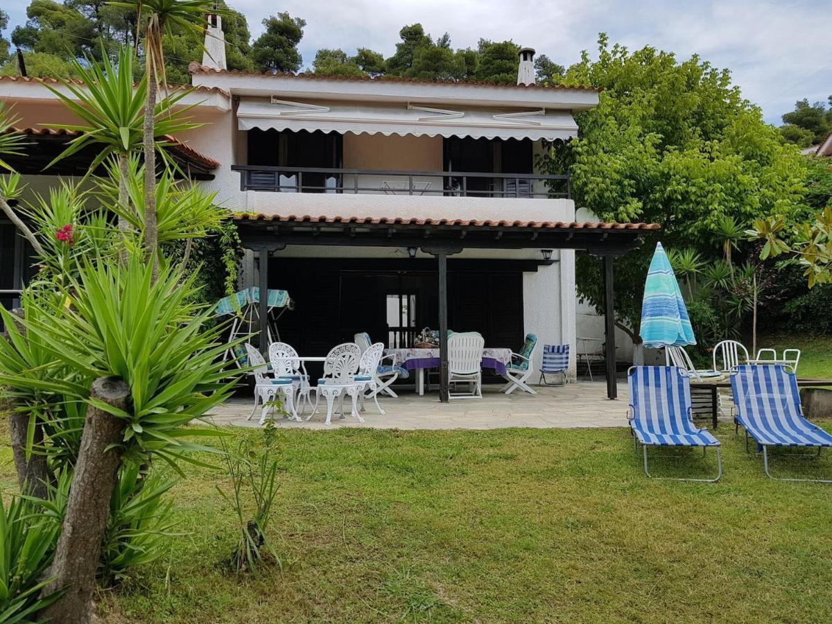 Beachfront Villa 100M From Sea For Up To 10 Guests シビリ エクステリア 写真