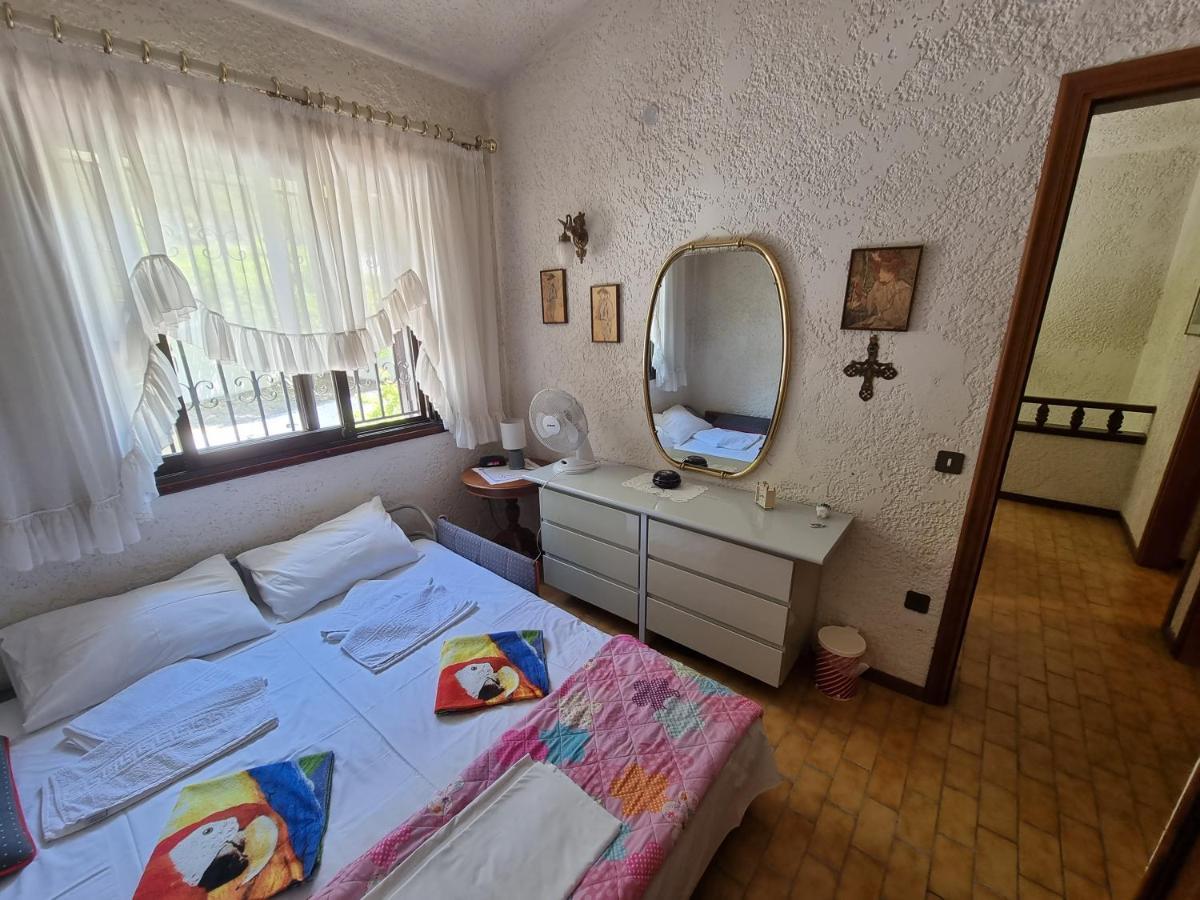 Beachfront Villa 100M From Sea For Up To 10 Guests シビリ エクステリア 写真