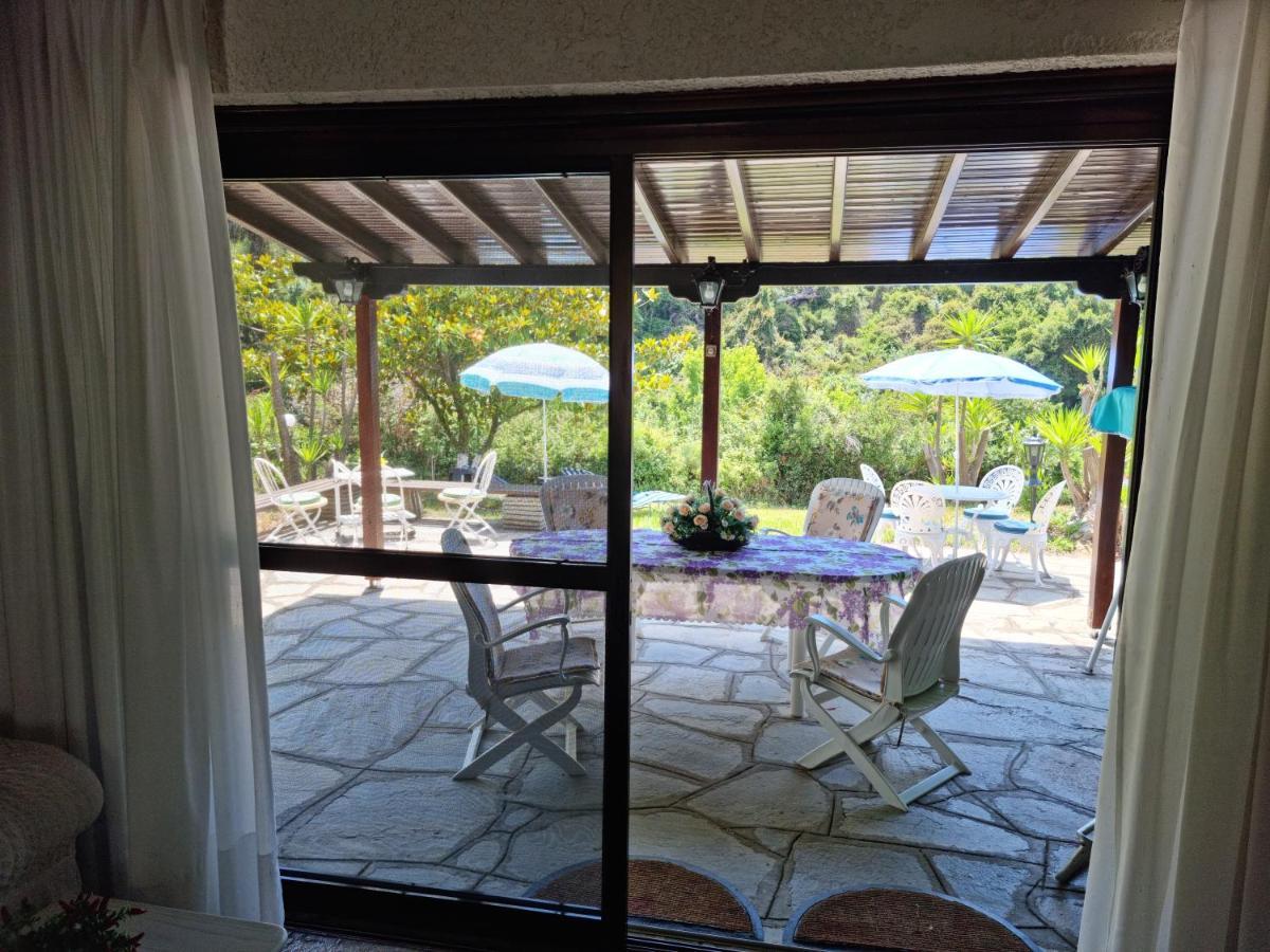 Beachfront Villa 100M From Sea For Up To 10 Guests シビリ エクステリア 写真