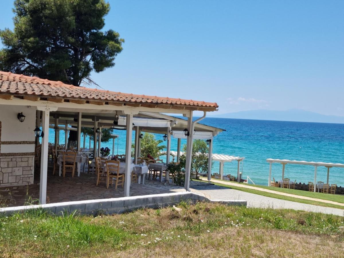 Beachfront Villa 100M From Sea For Up To 10 Guests シビリ エクステリア 写真